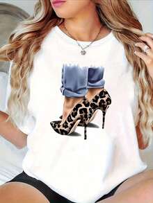 Camiseta Casual de Manga Corta con Cuello Redondo para Mujer - Estampado de Leopardo Atrevido con Diseño de Tacón Alto, Tela Transpirable de Elasticidad Media, Lavable a Máquina, Top de Primavera/Verano, Look Elegante para Fin de Semana, Camiseta Estampada de Ajuste Cómodo, Transpirable y Confortable. - Blanco - Ver 9
