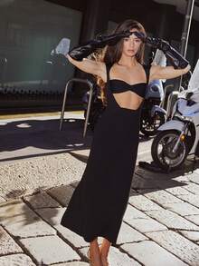 Jumpsuit In A Daring Girl Style, Bandeau Design With Cutouts, Sleeveless Straps, High Elasticity Fabric, Tight And Sexy Cut In Euro-American Style. - 黑色 - 查看 4