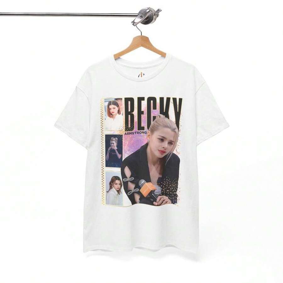 Becky AR1MStrong Actress From The GL Series UniS1ex T1EE220G Essential Unisex Cotton T-Shirt, 220g Of Unique Softness. Designed To Fit All People, Men And Women Alike. Durable, High-Quality Fabric, Ready For Any Cut, Delicate To The Touch But Built To Withstand. Lightweight Tops For Women, Autumn Sets, Vacation Wear, New Year's Costumes For Her. - 白色 - 查看 1