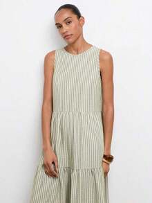 Vestido casual de vacaciones con diseño de volantes escalonados en verde jade, vestido cómodo con cuello redondo, división horizontal, parches y fruncidos, atuendo bohemio de playa, elegante vestido de estilo occidental para vacaciones de muje - Verde 2 - Ver 7