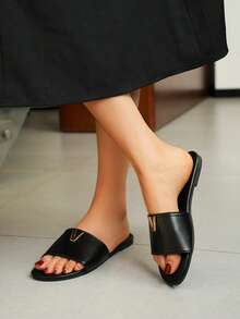 Dép xăng đan nữ mũi vuông, khóa kim loại hình chữ V, kiểu dáng slip-on, màu đen, chống trơn trượt, thích hợp cho việc đi làm. - màu đen - Xem 3
