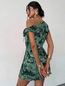 mini de vacaciones elegante y sexy con hombro asimétrico y floral nuevo para mujer en verano, vestido floral de malla, vestido de cuello asimétrico, ropa de primavera/verano, atuendo de playa, elegante, sexy, vacaciones, playa, Hawái, cita - Verde militar - Ver 7