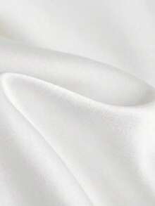 Blusa de satén color champán con escote en V y diseño de botones de perla, de manga corta, elegante para primavera/verano - Blanco - Ver 4