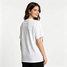 Tops para mujerEsta Chaqueta de manga corta estilo-hop urbano para niñas presenta un diseño de grafiti con la frase Never Stop y un artículo esencial para la vida diaria en la escuela. - Blanco - Ver 8