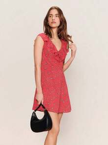 Vestido mini de línea A con estampado floral rojo, cuello abierto con volantes en la parte delantera y trasera, vestido casual de primavera y verano para vacaciones, vestido floral rojo, vestido con volantes, estilo francés - Rojo - Ver 1