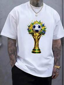 Trofeo dorado con balón de fútbol rodeado de hojas verdes y destellos brillantes que simboliza la gloria deportiva y la pasión por el campeonato mundial Camiseta de hombre 100% algodón - Negro - Ver 1