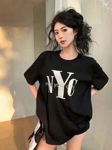 Camiseta de manga corta para mujer, estilo casual de verano, con estampado de la ciudad de Nueva York, estilo relajado y versátil, color negro, de alta calidad. - Negro - Ver 8