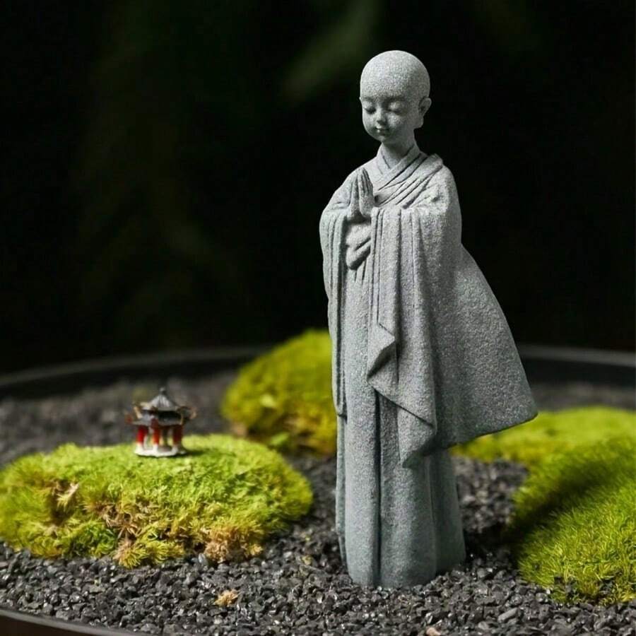这款祈祷冥想僧侣雕塑由绿色砂岩和树脂制成,适合冥想、祈祷或佩戴念珠。它完美契合禅意客厅、祈祷室、乔迁之喜、家居装饰、室内装饰、客厅装饰、简约波西米亚风、怀旧优雅风、奢华风等各种风格。无论是送给她、她的母亲,还是其他任何场合,这都是一份独特的礼物。 - 多色 - 查看 1