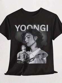 Vêtements pour hommes et femmes, t-shirts à manches courtes, t-shirts décontractés en coton, t-shirts graphiques YOONGI pour hommes et femmes | Lettrage blanc et imprimé vertical originaux, style rétro, vêtements décontractés unisexes - Noir - Voir 1