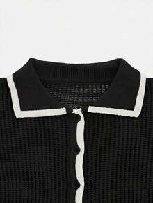 Blusa de punto de cuello polo de manga corta para mujer, con detalles de botones y recortes, con ribetes contrastantes - Uso casual y cómodo para el verano, versátil para el estilo diario de calle - Negro - Ver 8