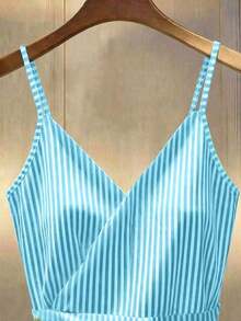 Nuevo top de tirantes finos con volantes y decoración de botones cruzados en la parte delantera, a rayas, para mujer, primavera/verano - Celeste - Ver 6