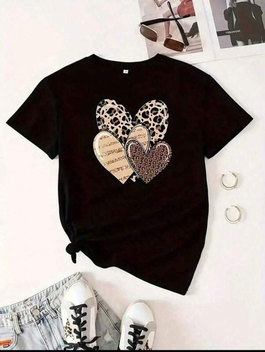 Oferta especial en tallas grandes: 1pc camiseta deportiva de manga corta y cuello redondo para mujer, 100 % algodón, de 180 g. Diseñada por un artista Y2K al estilo Bababask, ideal para el día a día, fiestas y todo tipo de celebraciones. Con un estampado de letras elegante y moderno, es perfecta tanto para regalar como para combinar en pareja, y se puede llevar en cualquier época del año. - Negro - Ver 1