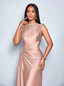 Vestido elegante de mujer con decoración de metal de unicolor, ajuste delgado, adecuado para el uso diario, compras, fiestas y reuniones - Rosa Pálido - Ver 6