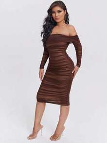 Vestido De Malla Entallado Con Hombros Descubiertos Con Pliegues - Marrón Chocolate - Ver 4