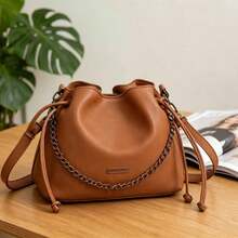 Women's Bucket Bag With Crossbody Chain Strap - Casual And Versatile Style - Marrón - Ver 2