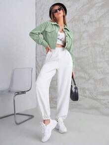 Cazadora corta de pana con bolsillo con solapa con botón - verde menta - Ver 4