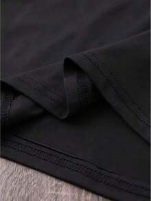 100% algodón puro, transpirable y agradable para la piel. Diseño clásico de cuello redondo, corte ajustado y adecuado para todo tipo de cuerpos. Estampado de moda con estilo minimalista y de alta calidad. Diseño unisex perfecto para conjuntos de pareja, ideal para el transporte diario, citas, ocio y ropa urbana - versátil y atemporal. - Negro - Ver 6