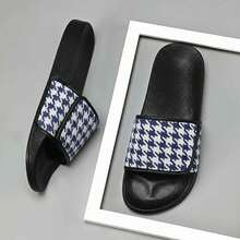 Adjustable Hook And Loop Plaid Outdoor Slippers, Low-Key Elegant! - Blue and White - View 7