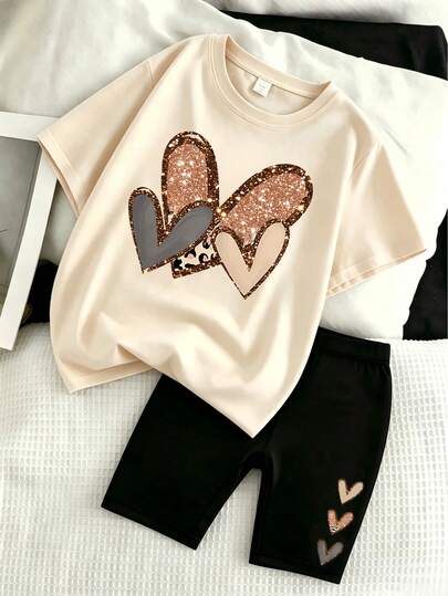 Tween Mädchen Sommer Set, beiges Kurzarm T-Shirt kombiniert mit schwarzen Sporthosen, Herz-förmiges Glitzer-Muster Design, locker und lässig vielseitig, geeignet für den täglichen Gebrauch und die Schule