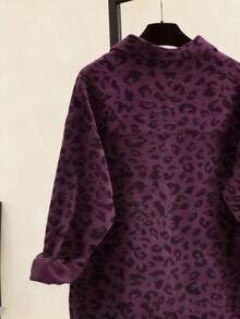 Camisa de manga larga con botones, bolsillos y estampado de leopardo de pana para vacaciones - Morado - Ver 3