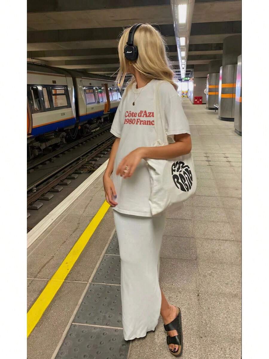 Camiseta con Estampado de Playa Azul: Estilo vintage de la Riviera Francesa, retro de los 80, alta calidad - Blanco - Ver 1