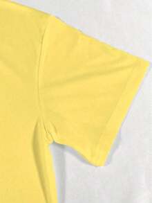 Camiseta  Iced Coffee And Sunshine, Camiseta Iced Coffee, Regalos para Amantes del Café, Camiseta de Verano, Camiseta Summer Vibes, Camiseta de Café - Amarillo - Ver 4