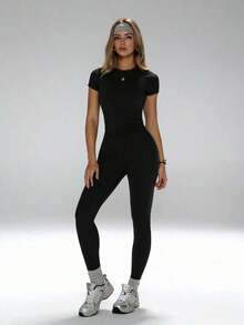 Conjunto de yoga para mujer, pantalones deportivos de cintura alta, conjunto deportivo moldeador de 2 piezas, conjunto de yoga con control de abdomen, camiseta de cuello redondo ajustada emparejada con pantalones de yoga de cintura alta, conjunto esen - Negro - Ver 6