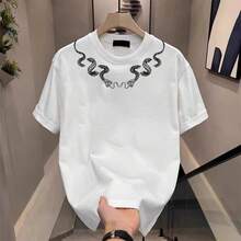 Camiseta de algodón de manga corta para hombre, estilo americano de calle, de alta gama, elegante, de talla grande, holgada, con cuello redondo y estampado, nueva colección de verano. ZUOX - 200 g de algodón puro - blanco - Ver 1
