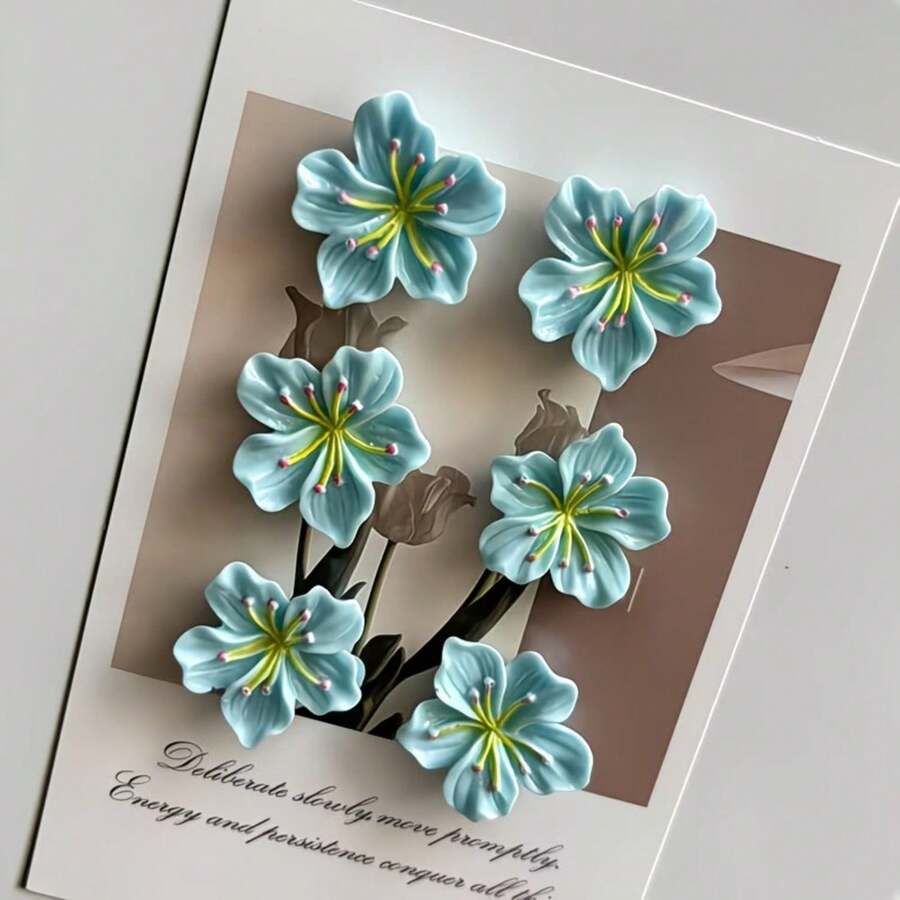 6/10/15 Stück blaue niedliche Blumen-Dekorations-Magnetaufkleber 3D Heim-Messageboard-Magnete Pfirsichblüten-Kühlschrankmagnete, geeignet für Heimdekoration, Raumdekoration, Schreibtischzubehör, Urlaubsgeschenke für Freunde, Party-Mitbringsel - Blau - Übersicht 1
