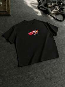 Colección de camisetas gráficas de personajes de dibujos animados de Disney, con estampados de Mike Wazowski, Rayo McQueen, el Pato Donald y el alienígena de Pizza Planet. Camiseta negra de manga corta con cuello redondo para hombre, corte holgado y casual, confeccionada en suave algodón transpirable, ideal para el día a día, salidas informales y escapadas de fin de semana. Imprescindible para los fans de Disney, los amantes de la animación y los entusiastas del estilo casual. Combínala fácilmente con vaqueros, pantalones cargo y pantalones cortos para un look relajado y moderno. Diseños clásicos y atemporales que celebran a los entrañables personajes de Disney. - Negro - Ver 4
