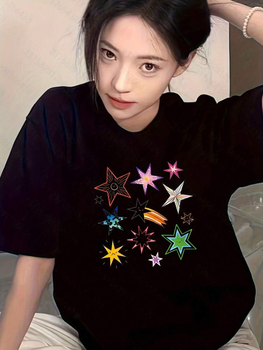Camisa casual minimalista de manga corta con estampado geométrico de estrella de cinco puntas, top de mujer de algodón puro versátil de cuello redondo para verano, estilo fresco y vibrante de manga corta - Camiseta unisex de algodón holgada de manga corta y cuello redondo estilo vintage urbano, blusas para mujer. blusas.blusas casuales para dama. - Negro - Ver 1