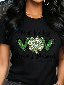 Printed T-Shirts For Women, Plus-Size Urban Style Tops, Comfortable And Stylish Summer T-Shirts That Go With Everything. Women's T-Shirt With A St. Patrick's Day Heart And Shamrock Design, "It's Not Luck, Just A Bible Quote," Short Sleeves, Casual Style For Festive Wear. - 黑色 - 查看 1