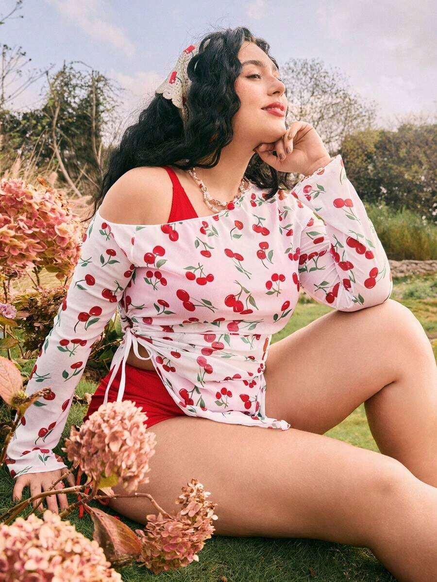 Swim Mod Conjunto de bikini con estampado de cerezas y bloques de color, estilo de vacaciones para chicas de tallas grandes - Multicolor - Ver 1
