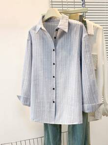 Camisa de mujer de manga larga con cuello, diseño de botones delanteros, ajuste regular, patrón de rayas azul y blanco - Azul - Ver 3