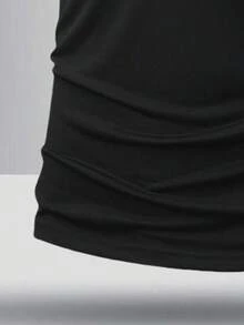 男士修身黑色 Polo 衫，輕量透氣，適合休閒、辦公與戶外穿著 - 黑色 - 查看 4