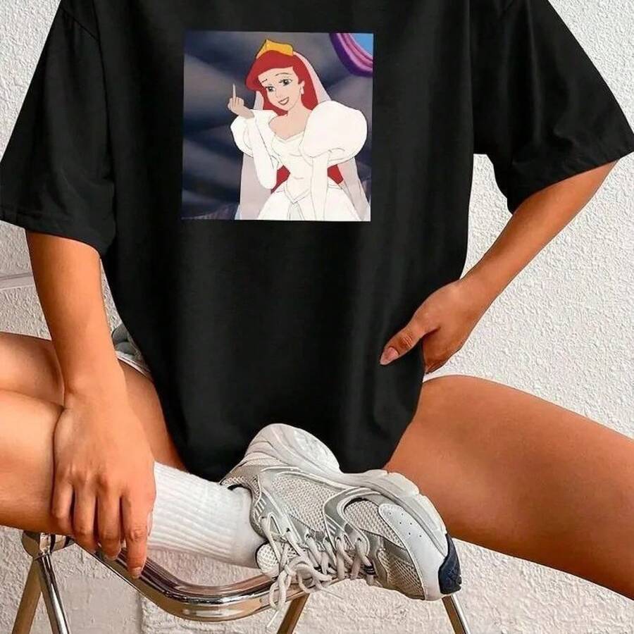 Camiseta de princesa con dedo medio, estilo americano, versátil, de manga corta, novedad de verano 2026, top casual europeo y americano que rejuvenece. - Blanco - Ver 1