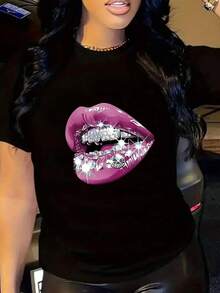 Elegantes camisetas de manga corta adornadas con diversos estampados de labios, incluyendo labios dorados, labios rojos informales y estampados de diamantes. Ropa sexy de verano para mujer, oferta especial, cuello redondo, diseño informal de manga corta, estilo Harajuku, perfecta para el verano. - Negro - Ver 3