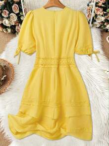 Vestido de verano de unicolor con ribete de encaje para mujer - Amarillo claro - Ver 2