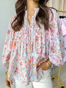 Acelitt Blusa de cuello en V con mangas de pétalo, cintura alta, estampado floral rosa y flecos, ideal para vacaciones y primavera - Celeste - Ver 9