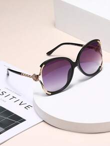 AINII 1 par de gafas de moda con montura de ojo de gato retro, versátiles y elegantes, adecuadas para fotografía callejera, con montura ligera y múltiples opciones de color degradado, aptas para todas las estaciones - Multicolor - Ver 7