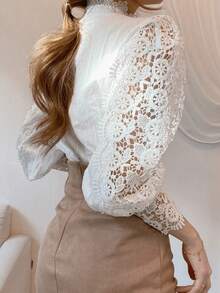 Blusa de primavera con cuello Mao de encaje floral y abotonadura hueca para mujer - Blanco - Ver 2