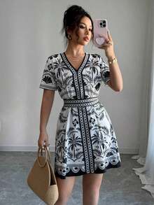 Vestido corto de manga corta estampado, de estilo bohemio, elegante, de moda y romántico para vacaciones y uso casual para mujer - Blanco y Negro - Ver 7