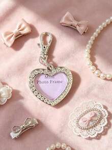 1 pièce Étiquette d'identification pour animaux de compagnie en alliage de zinc en forme de cœur avec strass, peut contenir une photo, étiquette anti-perte pour chat/chien, pendentif avec fermoir en forme de bouche de poisson, cadre photo miniature, cadeau pour mère, père, remise de diplôme et enseignant - Rose bonbon - Voir 14