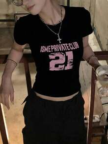 Playera cuello redondo manga corta para mujer, modelo nuevo de verano con estampado de letras, corte ajustado ombliguero muy versátil, estilo casual juvenil ideal para uso diario, salidas y combinar con cualquier ropa THSW - Negro - Ver 7