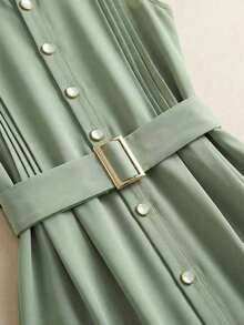 Vestido elegante francés de cuello redondo sin mangas con cinturón de cintura y decoración de botones - Verde - Ver 5