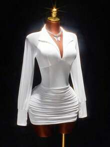 Vestido mini ajustado con cuello en V blanco, cintura ceñida, para mujer, estilo romántico de primavera - Gris - Ver 1