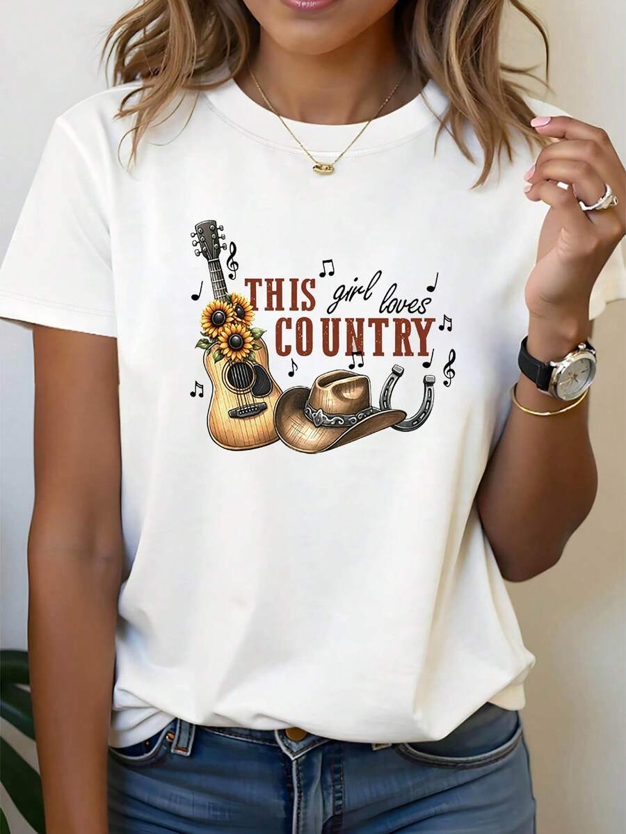 Relaxed, Casual, And Cozy Country Style. THIS Girl Loves The COUNTRYSIDE. Women's Plus-Size Casual T-Shirt With A Guitar, Cowboy Hat, And Sunflower Print, Crew Neck, Perfect For Spring/Summer, Ideal For Everyday Wear, Shopping, And Parties. Basic Cotton Crew Neck T-Shirt For Women. - 白色 - 查看 1