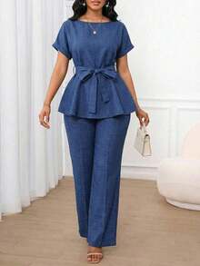 Lady Conjunto de dos piezas de mujer con top de manga corta y pantalones rectos sueltos, de unicolor, tela jacquard casual y elegante, cintura suelta y bajo en A. Apto para usar en primavera, verano y otoño. Atuendos de oficina, de vuelta al colegio, de iglesia, de salida y modestos para el aeropuerto. - Azul - Ver 8