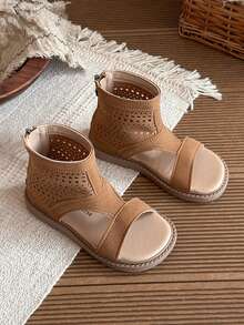 2026 Summer New Girls Roman Sandals, Hollow Breathable Cool British Style Children Princess Shoes, Soft Non-Slip Outdoor Beach Shoes For Big Kids - Camel - View 3