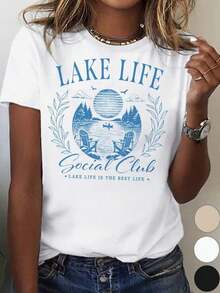 Camiseta Lakeside Lifestyle Social Club para mujer - Camiseta blanca con cuello transparente y diseño de casitas junto al lago, top elástico de verano para uso diario, adecuado para mujeres, tres diseños de casitas junto al lago para uso casual y de fiesta - Prenda esencial transpirable para el día a día, camiseta Lakeside, camiseta de corte holgado, tela cómoda, moda de primavera, camiseta de manga corta, material ligero, camiseta estampada, estilo femenino. - Blanco - Ver 1